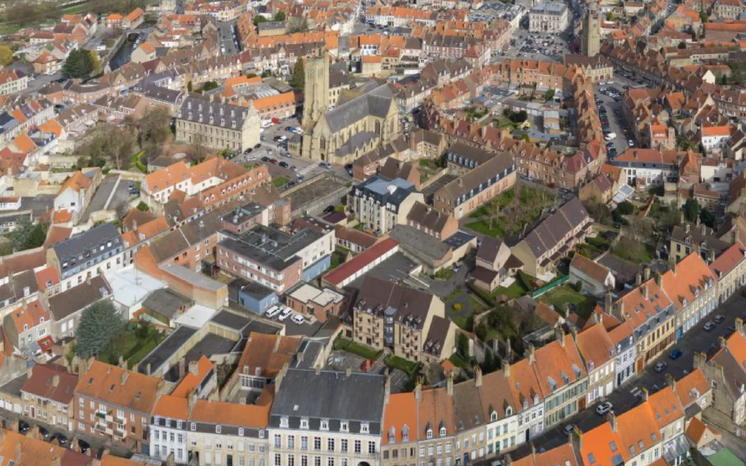 Visite de Bergues et Dunkerque : escapade entre patrimoine et festivités